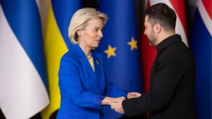 Володимир Зеленський та Урсула фон дер Ляєн під час зустрічі щодо членства України в ЄС