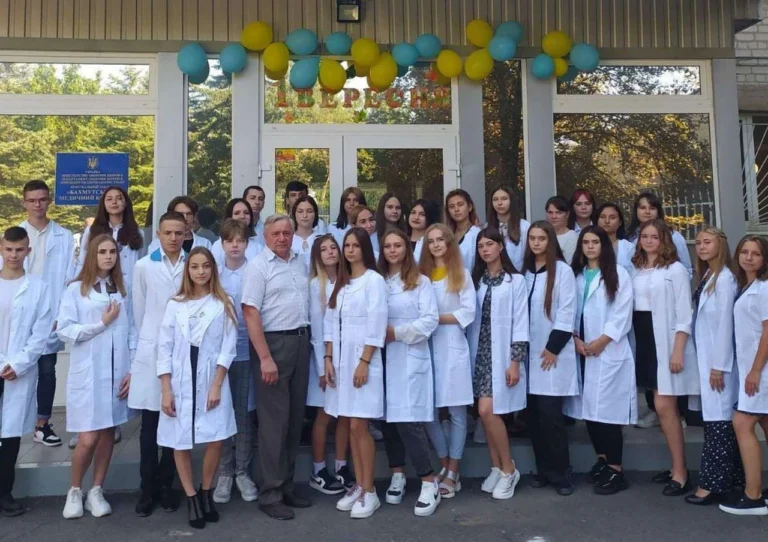 Ізюмський медичний коледж — шлях до благородної професії медика