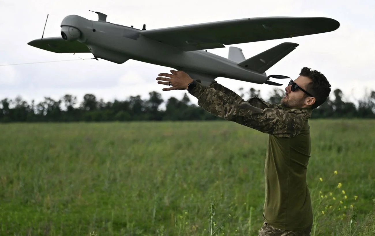 Дрон з покриттям XRAM-C для поглинання радіолокаційних сигналів