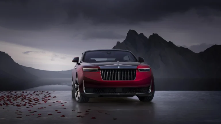 Найдорожча машина в світі: Rolls-Royce La Rose Noire Droptail за понад 30 мільйонів доларів