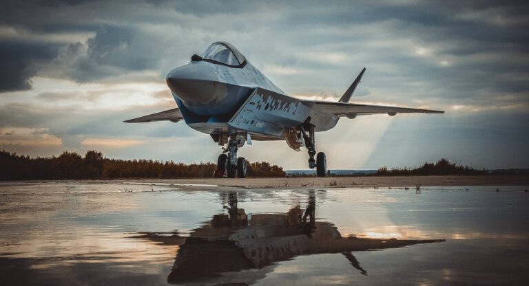 Су-75 — истребитель, застрявший между хайпом и реальностью