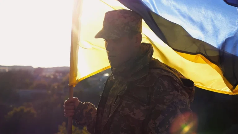 Вітання з днем добровольця: щирі слова для тих, хто обрав шлях відваги