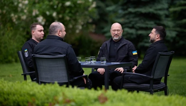 Зеленський на засіданні Ставки з військовими щодо антибалістики