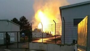 Дрон РФ вибухнув біля газової станції в Києві