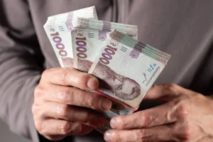 Яка буде пенсія при зарплати 10000 грн