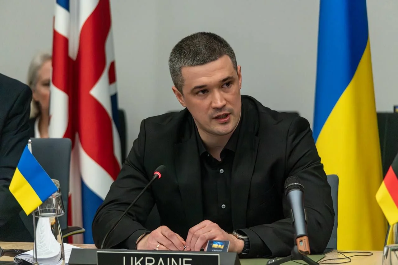 Михайло Федоров на брифінгу про помилку в трансформації армії