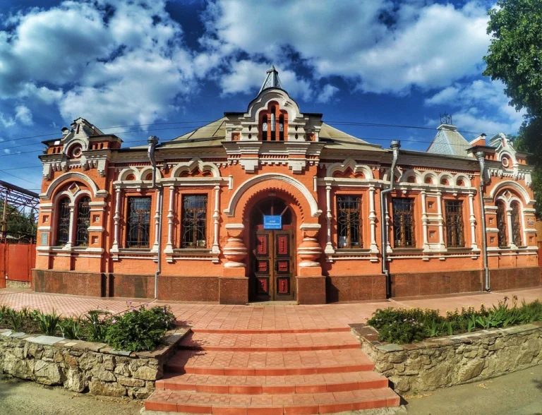 Кропивницький: історія, культура та життя в серці України