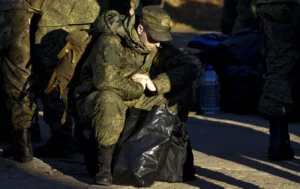 Росія заманює контрактників рекордними виплатами коштом регіонів