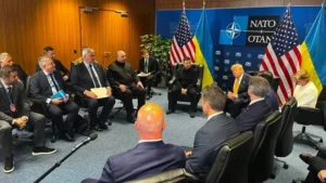 Дональд Трамп на зустрічі з лідерами щодо війни в Україні та НАТО
