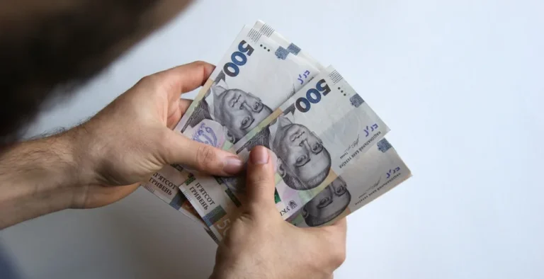 Віктор Павлік назвав мінімум для життя родини в Києві: 100 тисяч гривень