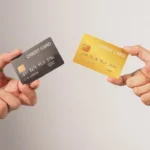 Блокування карток за переказ коштів у 2026 році: чому банк зупиняє рахунок і як його повернути