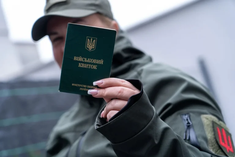 Чи будуть мобілізувати жінок в Україні у 2026 році: повний розбір законодавства, обліку та реальної ситуації