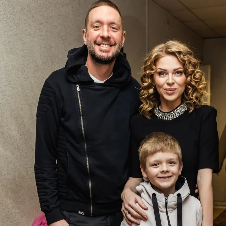 Яна Глущенко: шлях від мелітопольської дівчини до зірки українського гумору та кіно