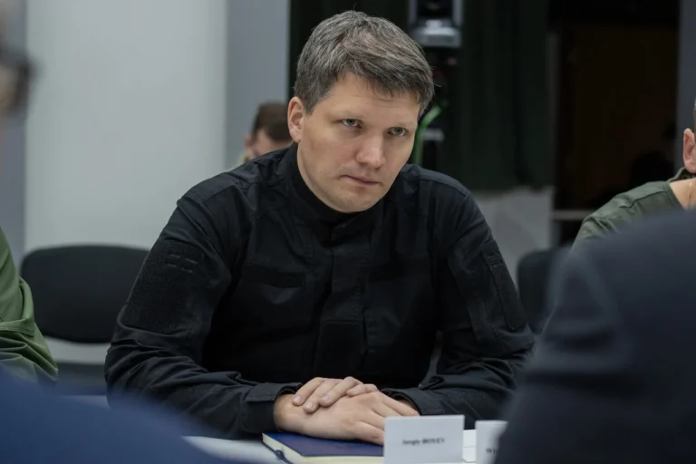 Посол США в Україні у 2026 році: хто представляє Вашингтон у Києві і чому посада вакантна