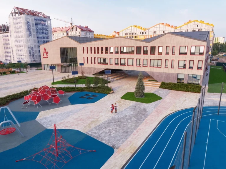 Рейтинг шкіл Києва 2026: повний гід для батьків і учнів