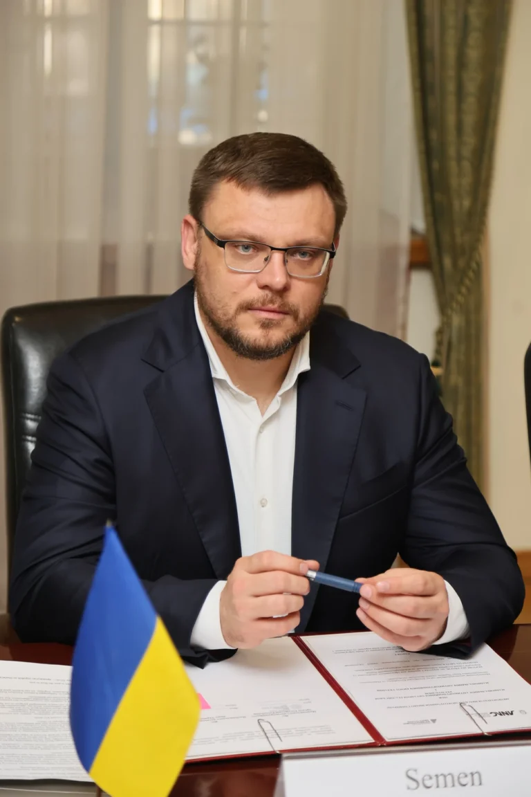 Семен Кривонос: повна біографія директора НАБУ, кар’єра та ключові рішення 2023–2026 років