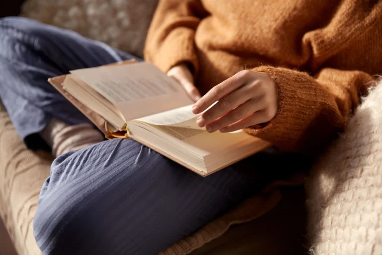 Софі Кінселла: життя, книги та незгасна спадщина королеви романтичної комедії