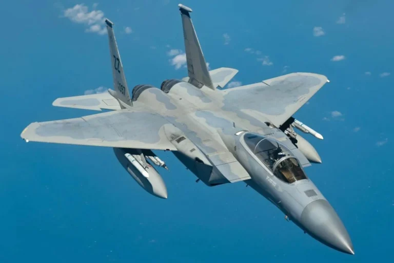 США відкрили ліміт $131 млрд на F-15, але замовлення ще немає
