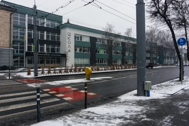 Зразок заяви про переведення дитини в іншу школу: повний гайд для батьків 2026